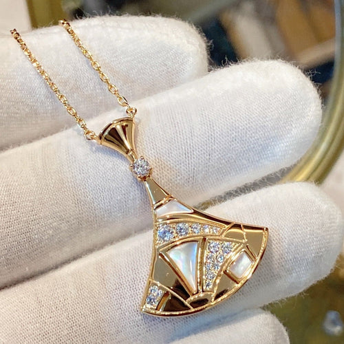 BVLGARI DREAM MOP DIAMOND GOLD NECKLACE