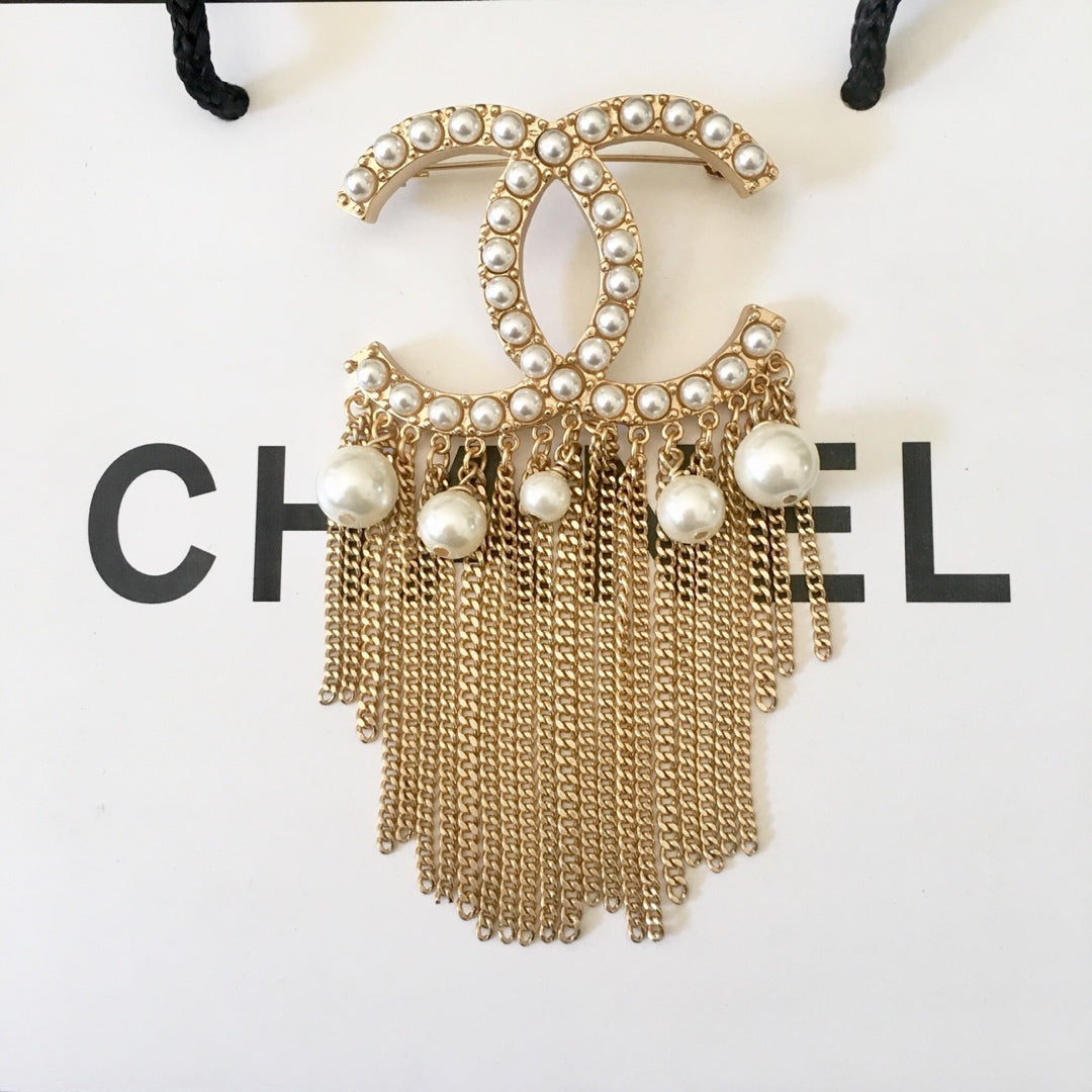 Chanel Brooch 156987