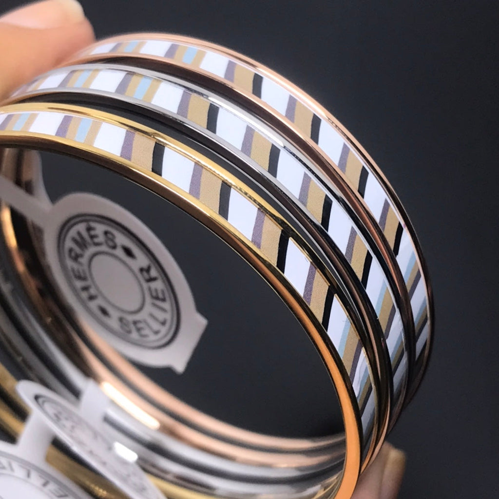 HERMES H Enamel Bangle White Bracelet