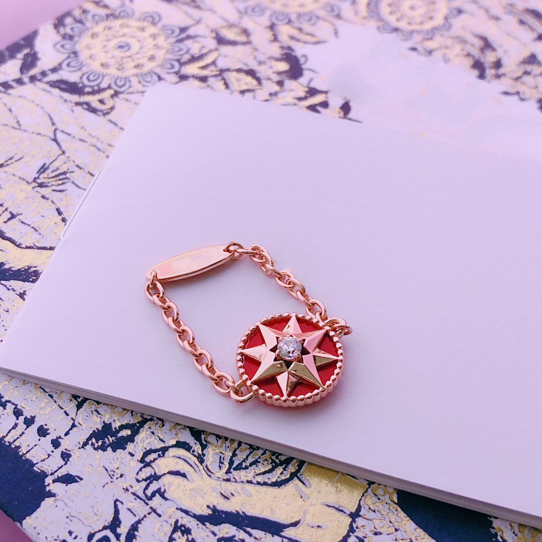 DIOR STAR RED DIAMOND RING