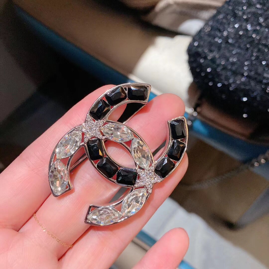 Chanel Brooch 156918
